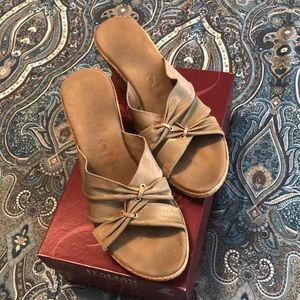 Women’s Wedge Sandal